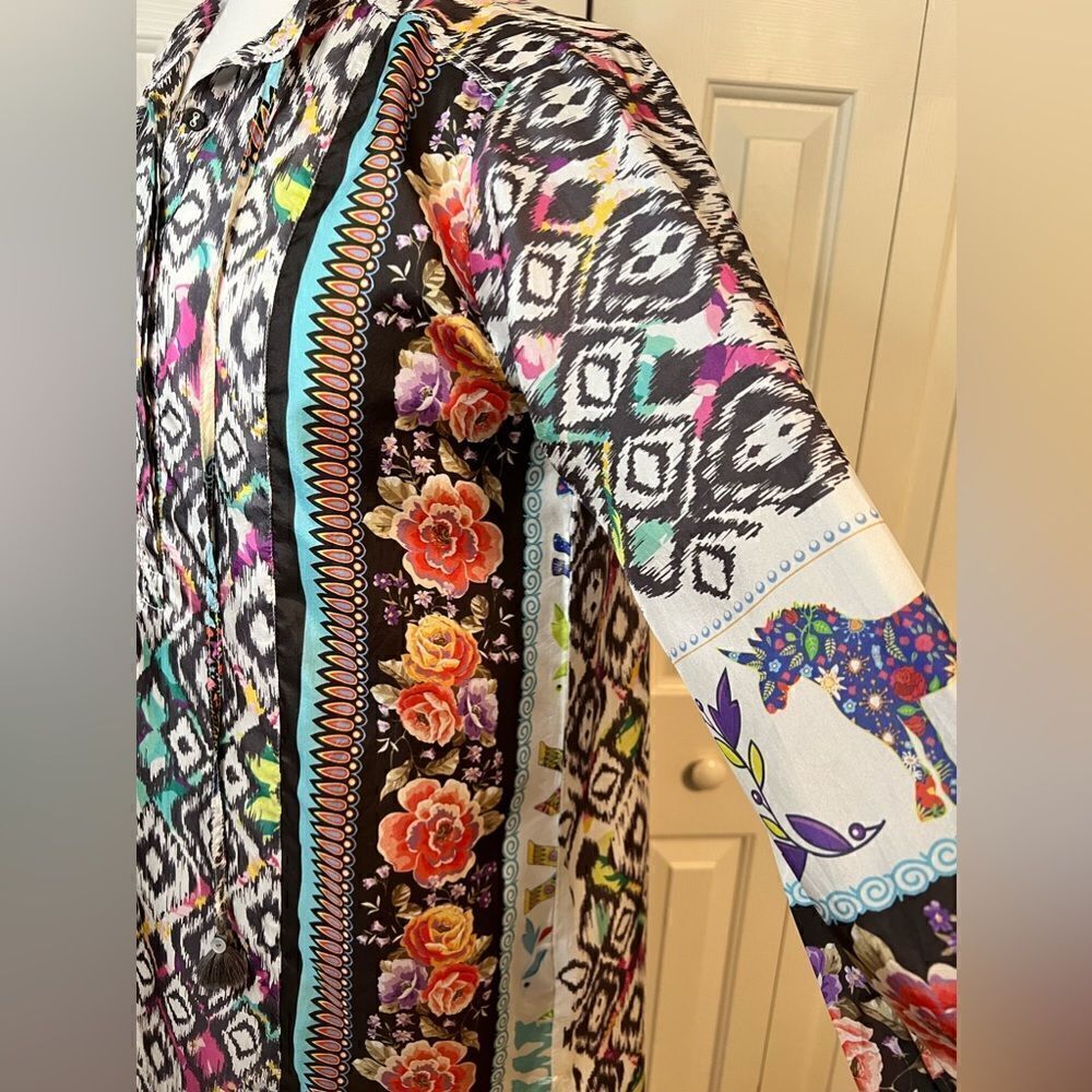 Johnny Was Nanette Silk Ikat Elephant Print Tunic Top in size XS NWOT - Picture 7 of 15